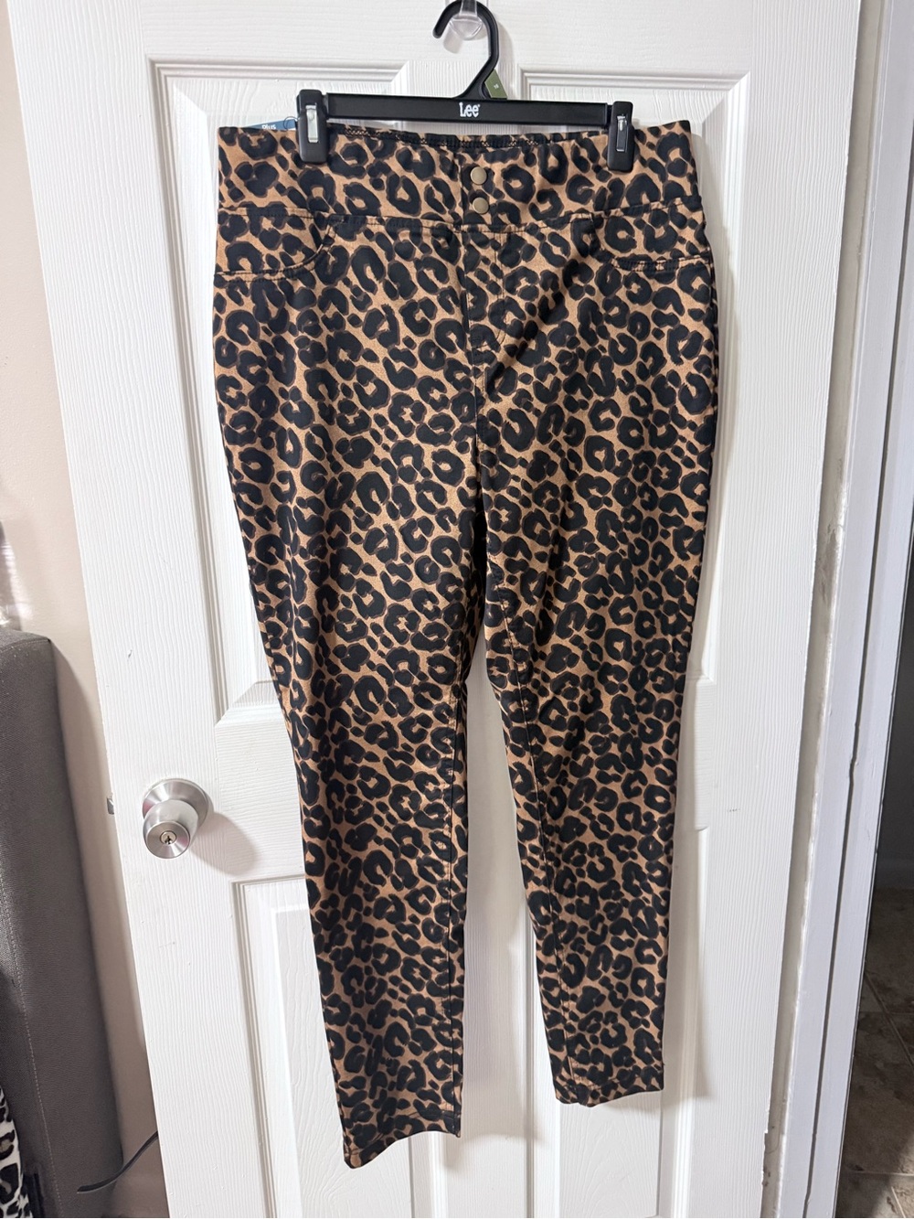 Leopard Print Skinny Pants - Tan & Black